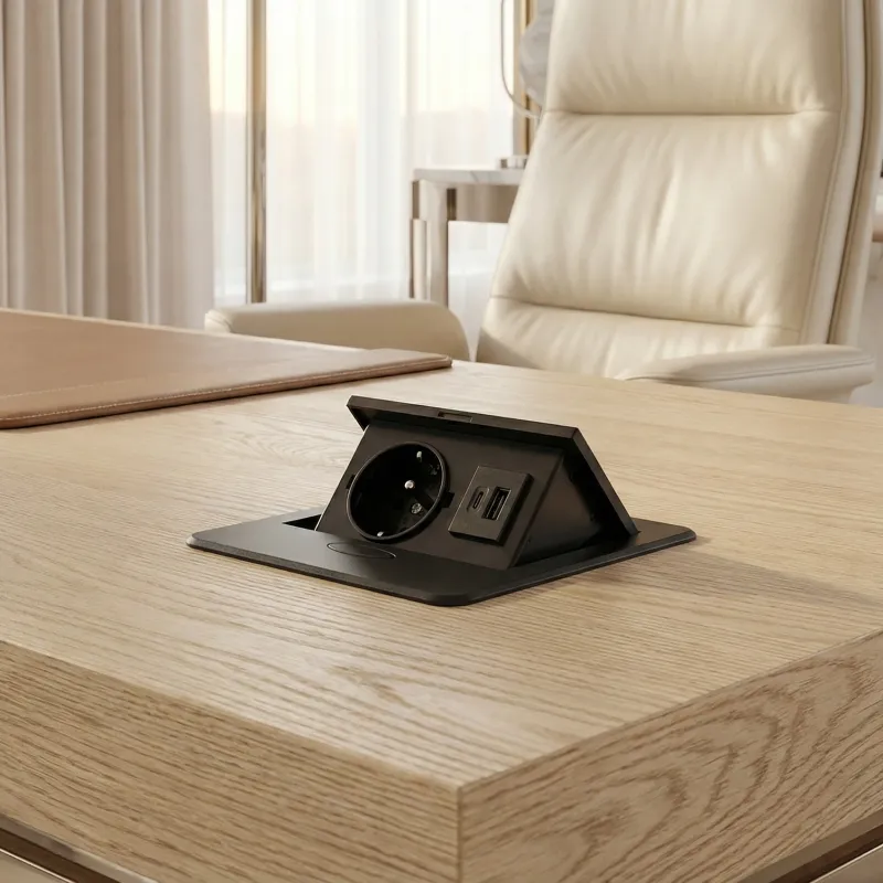 Izvlačna električna utičnica BOX MINI 1x230V + 2xUSB A+C / Crna