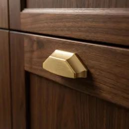 Ručka MOET / Starozlatna