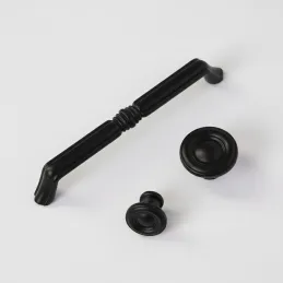 Ručka BELAGIO / Crna mat