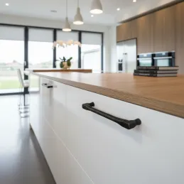 Ručka TAMPA / Starocrna