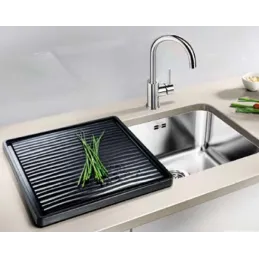 Univerzalni ocjeđivač Blanco od kvalitetne plastike