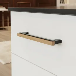 Ručka ISABEL / Crna - lakirani hrast