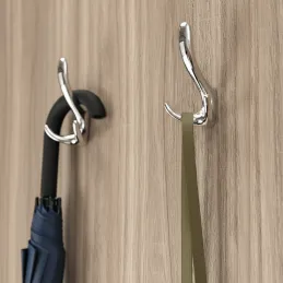 Vešalica MARKO / Sjajni krom