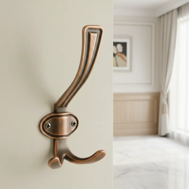 Rustikalna vješalica VATERLO XL / Bakar antik