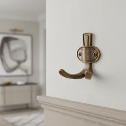 Rustikalna vješalica VATERLO / Bakar antik