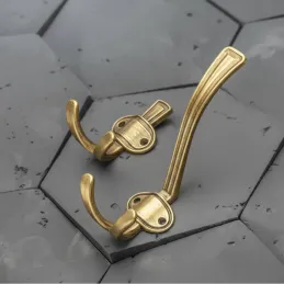 Rustikalna vješalica VATERLO / Starozlatna