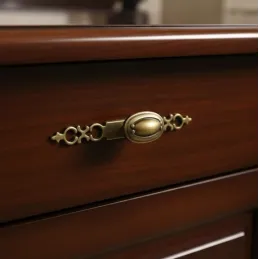 Ručka knopka FLORENCE / Staro zlato