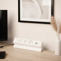 Interijer utičnica za stol DESK 3x230V + 2xUSB punjač / Bijela