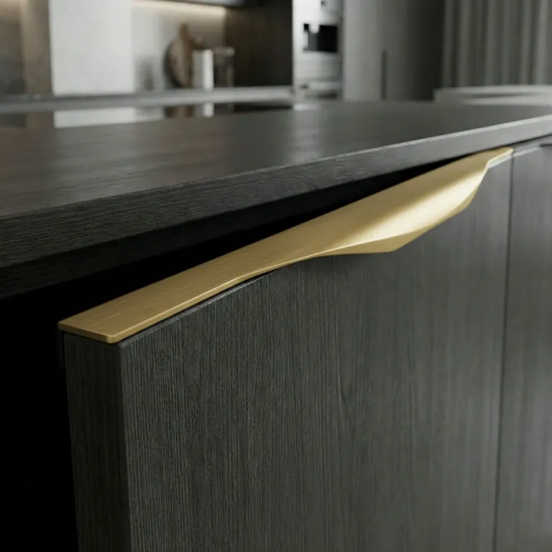 Ručka za rub vrata VULCANO / Brušena mjed