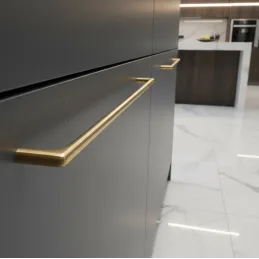 Ručka ARENAL / Brušeno zlato