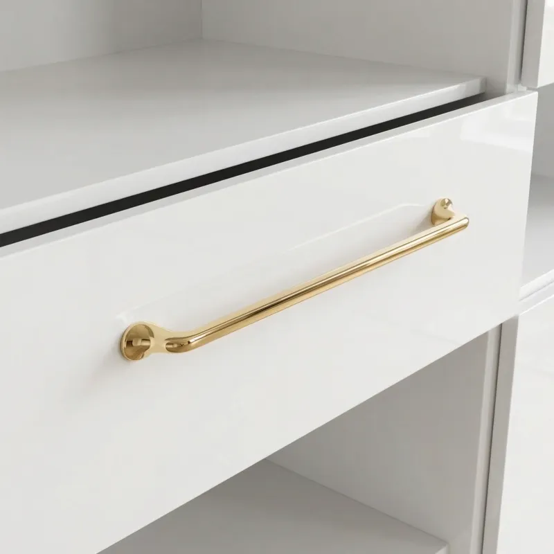 Ručka PRADO / Zlatna sjajna