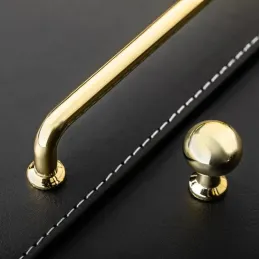 Ručka KAREN / Sjajno zlatna