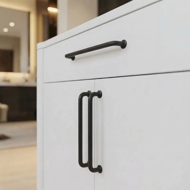 Ručka KAREN / Crna mat