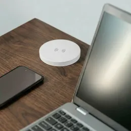 Izvlačna utičnica LEGIA SCHUKO 2x230V + USB A-C + svjetlo / Bijela mat