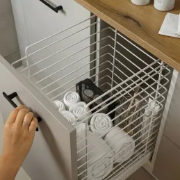 Izvlačna košara za rublje s ublaživačem i pričvršćivanjem na vrata ORTA / Bijela mat