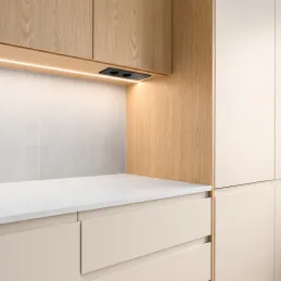 Električna utičnica EUROBOX 2x230V + 1xUSB C+A SCHUKO / Crna mat