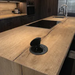 Unutarnja utičnica ALPHA BOX SCHUKO 1x230V + USB C / Crna mat