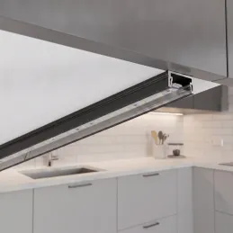 Aluminijska letvica ZARIA za LED rasvjetu s prozirnim pokrovom / Crna mat