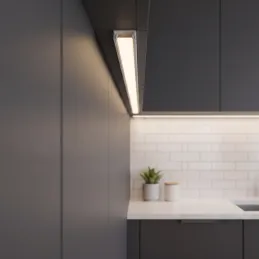 Aluminijska letvica ZARIA za LED osvjetljenje s mliječnim poklopcem / Bijela mat