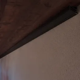 Kutna aluminijska letvica ZARIA za LED rasvjetu s crnim poklopcem / Crna mat