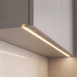 Zatvorna aluminijska letvica ZARIA za LED rasvjetu s mliječnim pokrovom / Zlatna