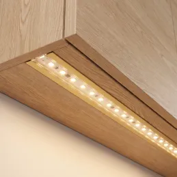 Zatvorena aluminijska letvica ZARIA za LED rasvjetu s prozirnim pokrovom / Zlatna
