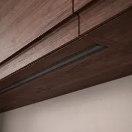 Zatvorna aluminijska letvica ZARIA za LED rasvjetu s crnim poklopcem / Crna mat završna obrada