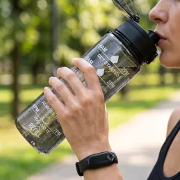 Sportska boca za vodu FIT ONE 750 ml / Crna