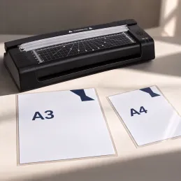 Laminator s rezačem papira EASY / Crna