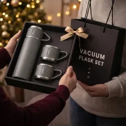 Dizajnerska termosica s 3 čaše 400 ml / Siva