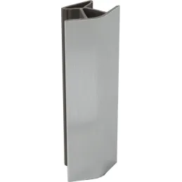 Kutna spojka 135° za soklu / Brušeni aluminij