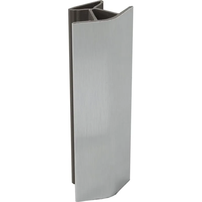 Kutna spojka 135° za soklu / Brušeni aluminij