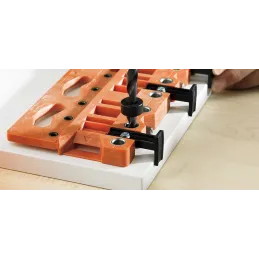 Univerzalna bušilica za matrice, nosače ograda i leđa BLUM