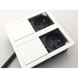 Električna utičnica VersaHit 2 x 230V FRENCH / Bijela